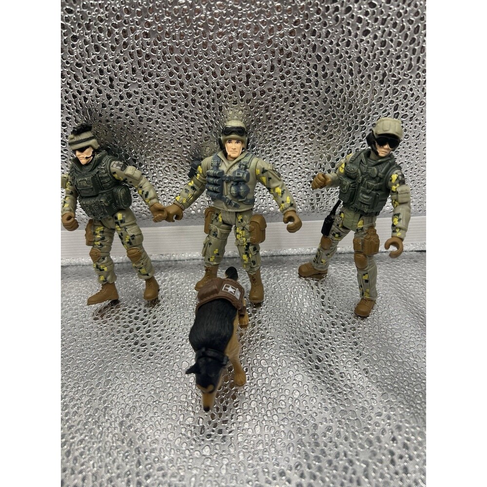 Chap Mei Soldier Force Military Action Adventure Figures Camo Uniform Army Lot 4